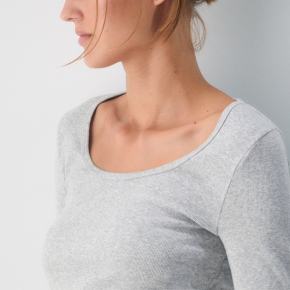 Aritizia  HomeStretch™ Rib Scoopneck Longsleeve - Picture 7 of 10